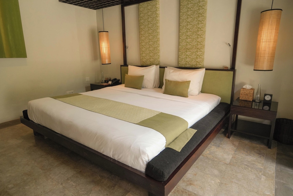 1 BEDROOM, BAMBOO, VILLA
