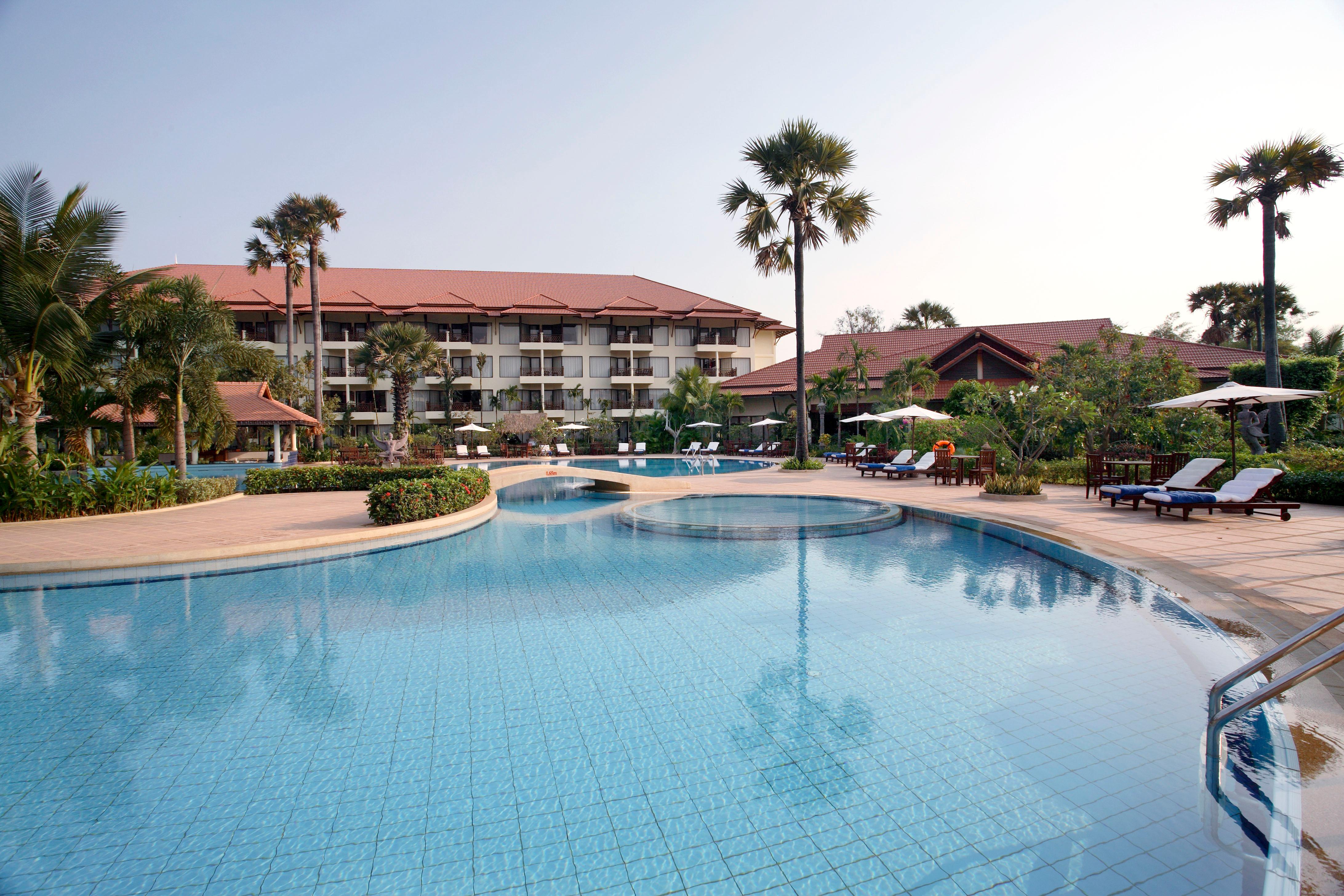 PALACE RESIDENCE & VILLA SIEM REAP 6/73