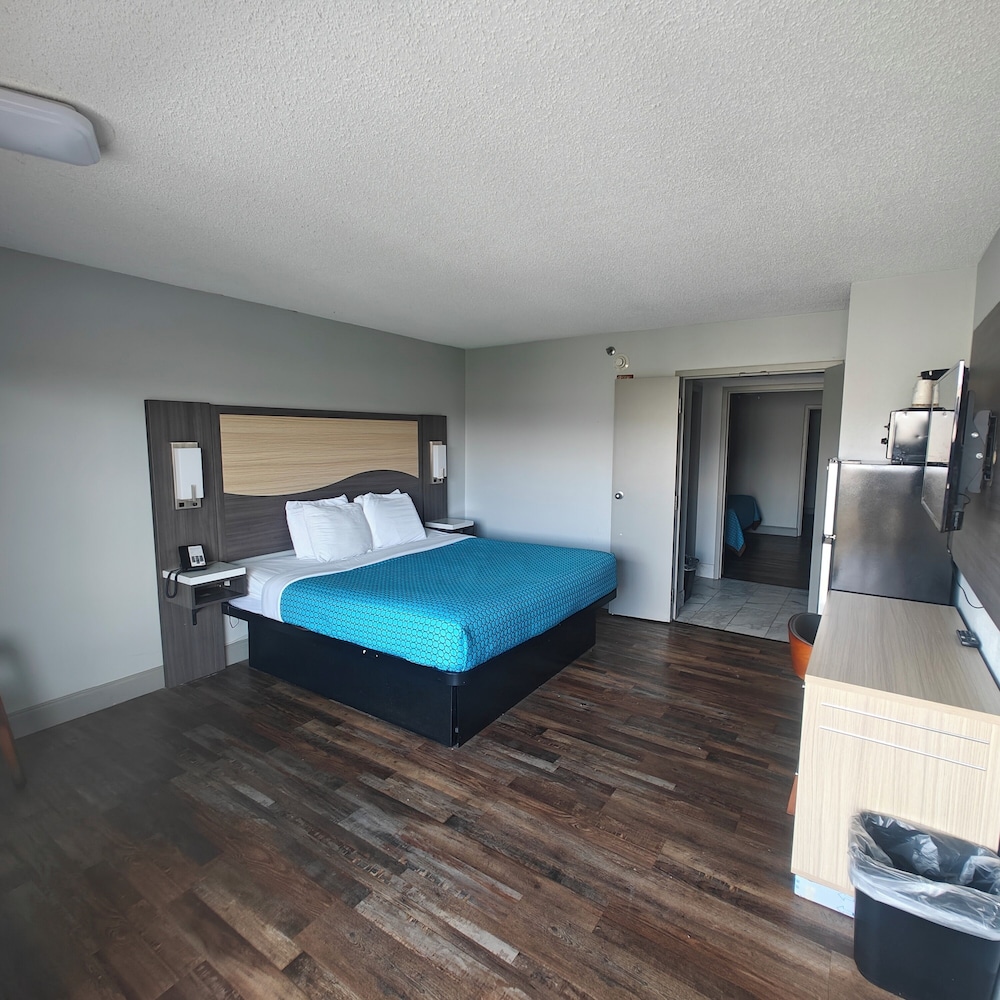 Mountain Vista Inn and Suites 16/57