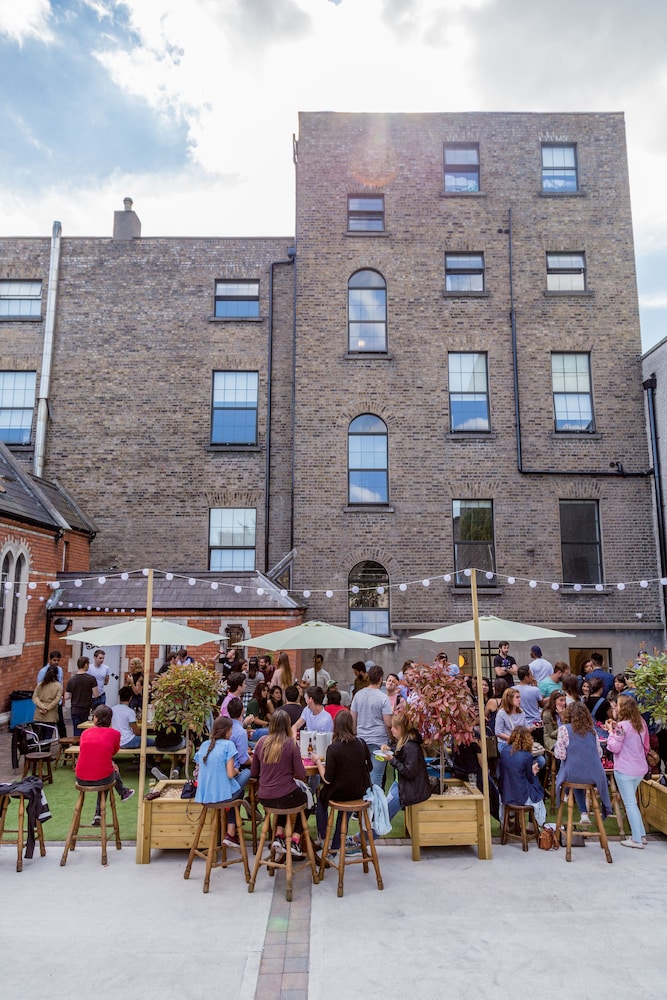 Gardiner House Hostel 2/73