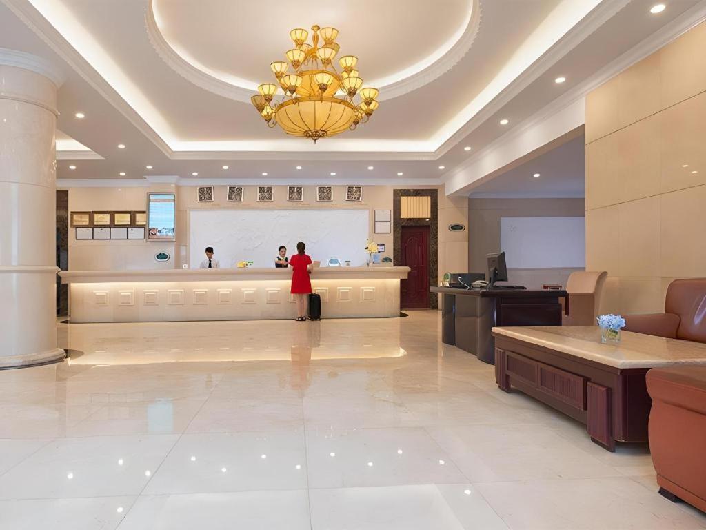 Vienna Hotel Haiwan Branch 13/45