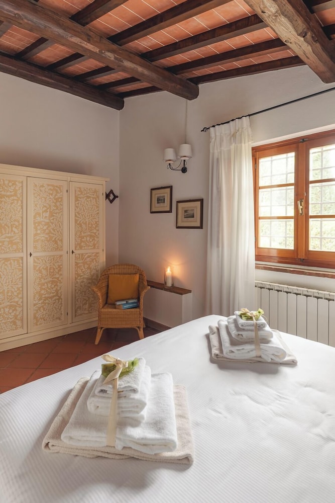 1 BEDROOM, CLASSIC, APARTMENT