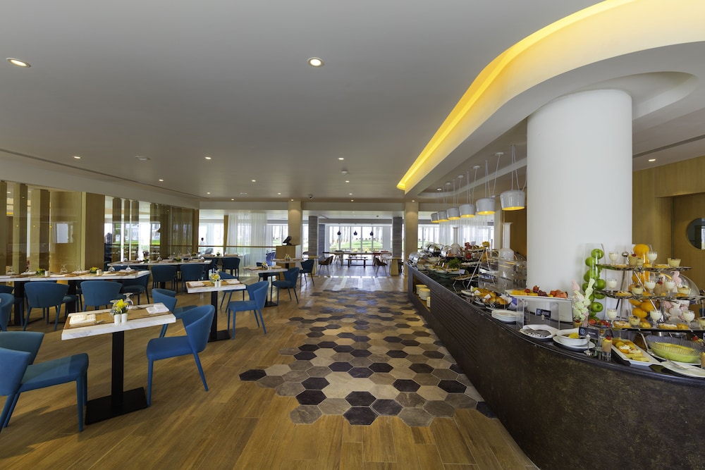 Sealine Beach, a Murwab Resort 36/50