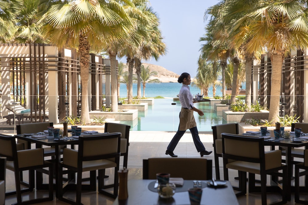 Jumeirah Muscat Bay 60/76
