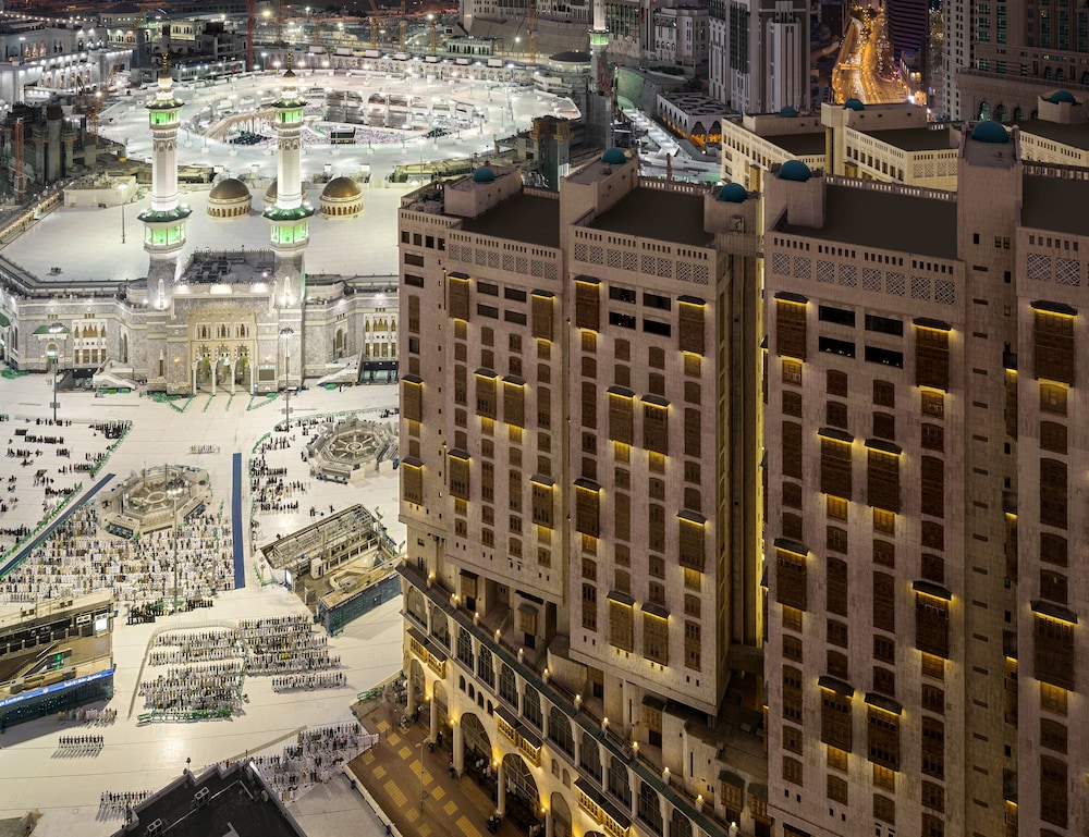 Makkah Hotel 2/72