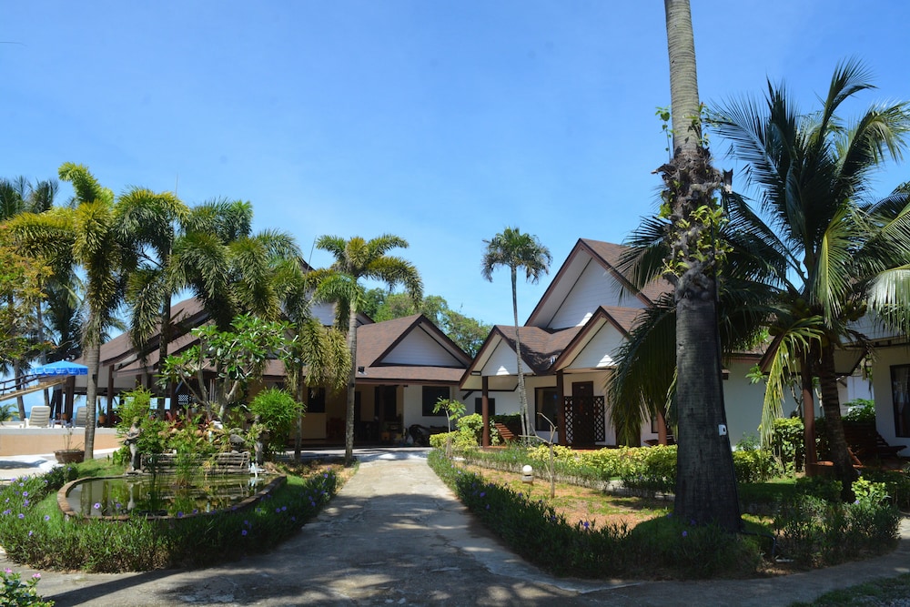 LANTA IL MARE BEACH RESORT 6/73