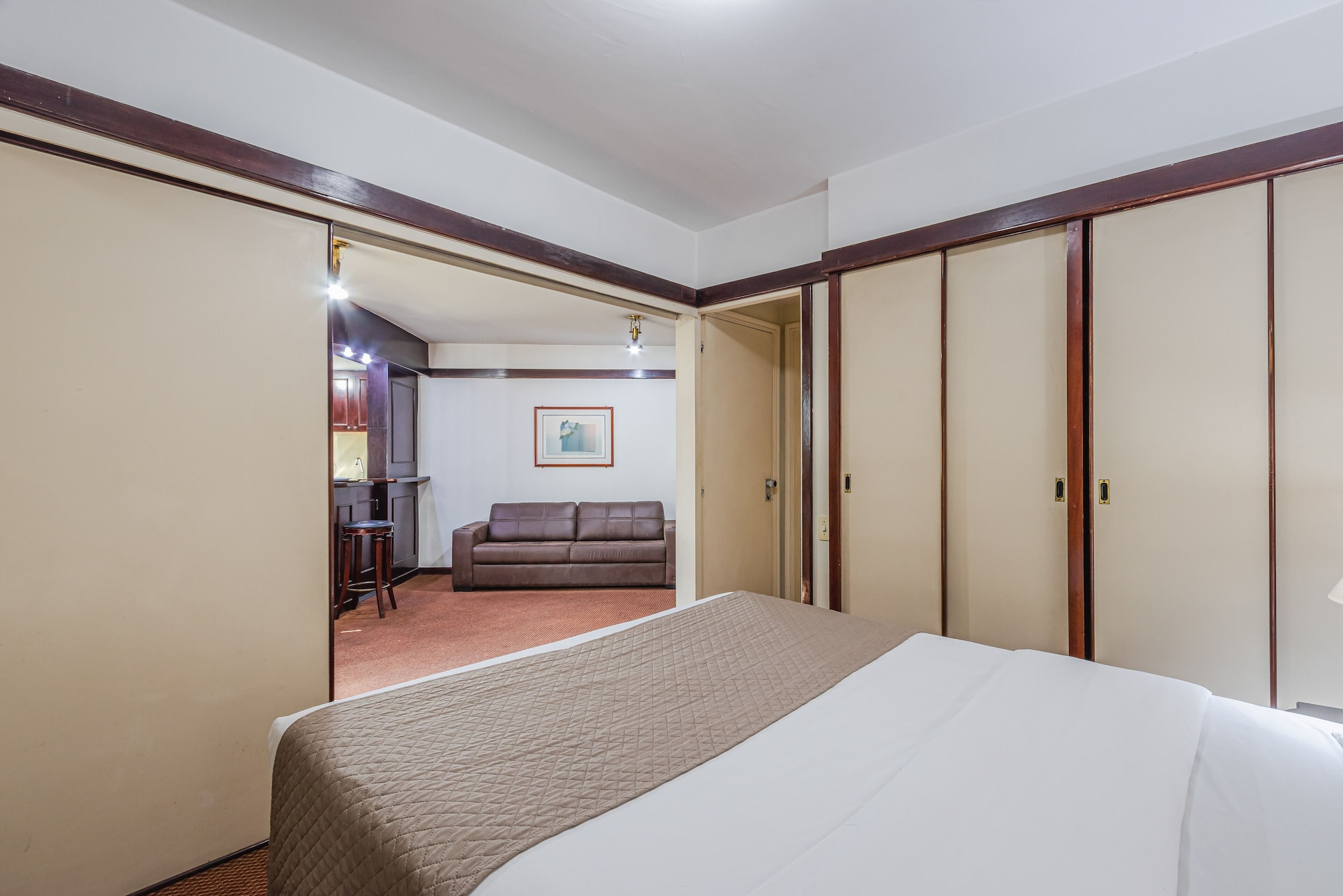 SUPERIOR, STUDIO, DOUBLE BED