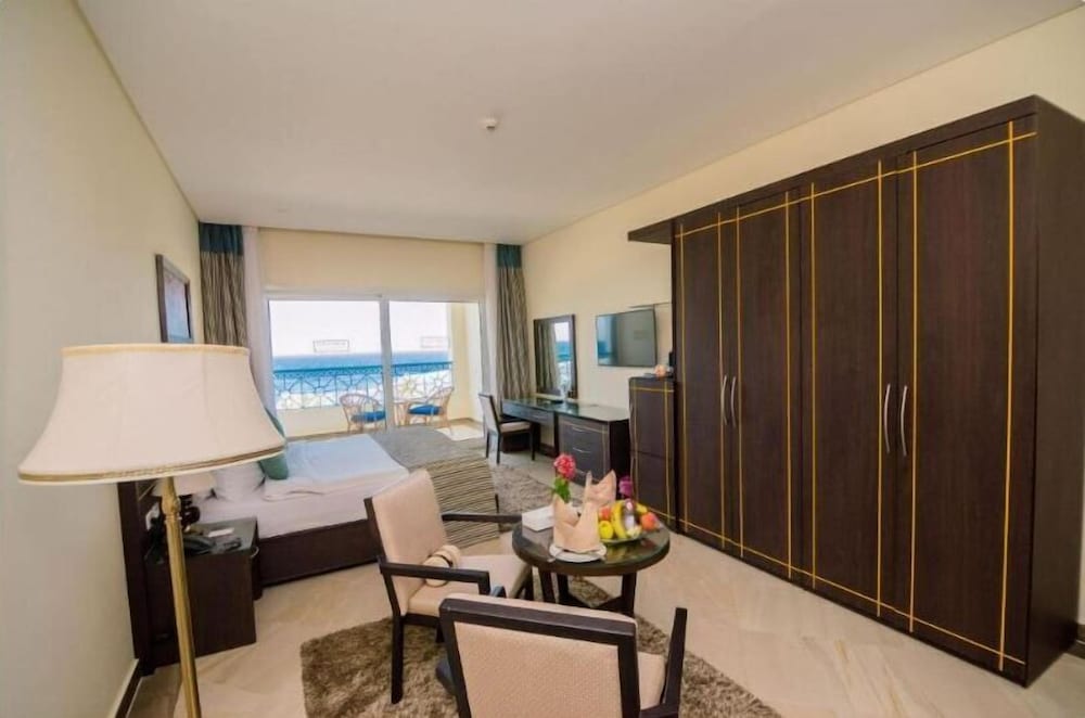 Concorde Moreen Beach Resort & Spa - All Inclusive 30/50