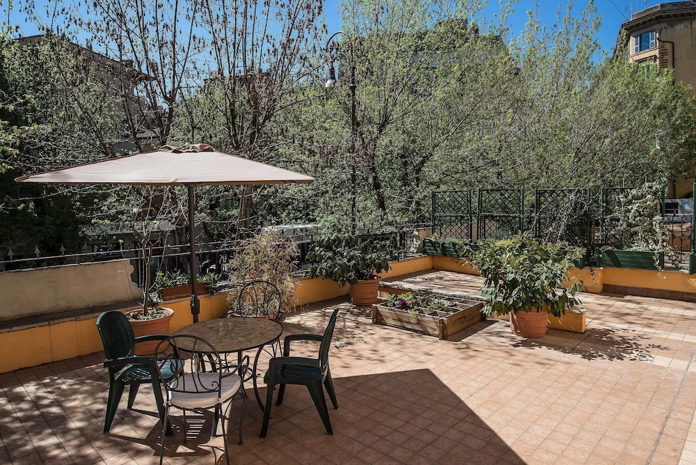 Relais Le Clarisse A Trastevere 74/78