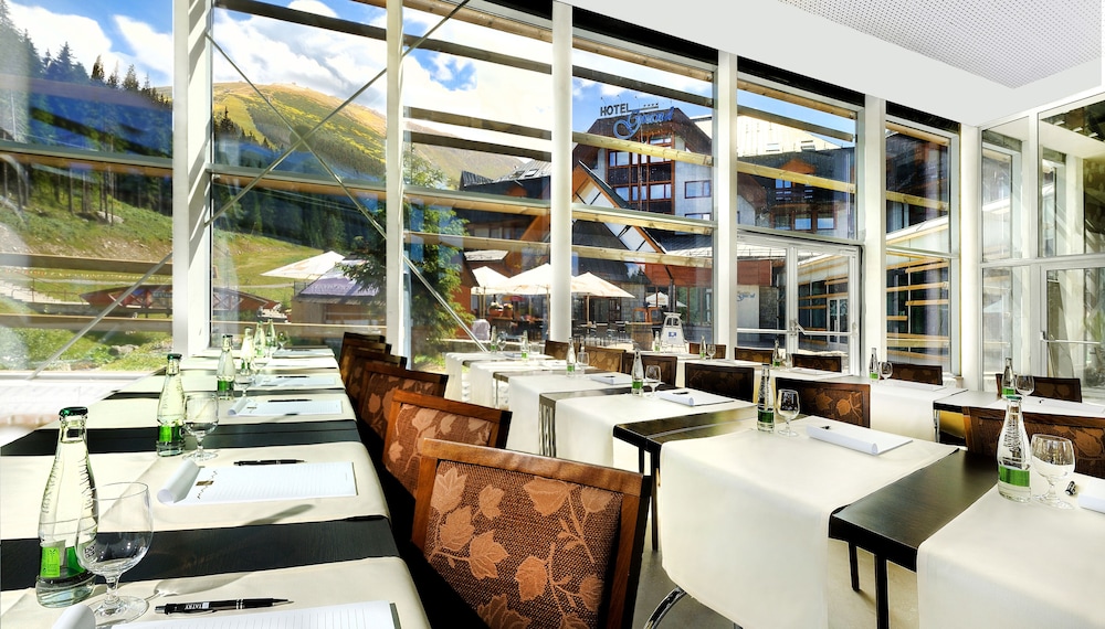 Hotel Grand Jasna 24/34