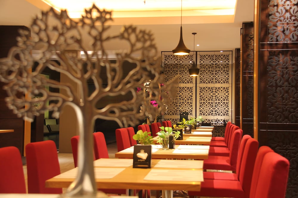 Ohana Hotel Kuta 57/69