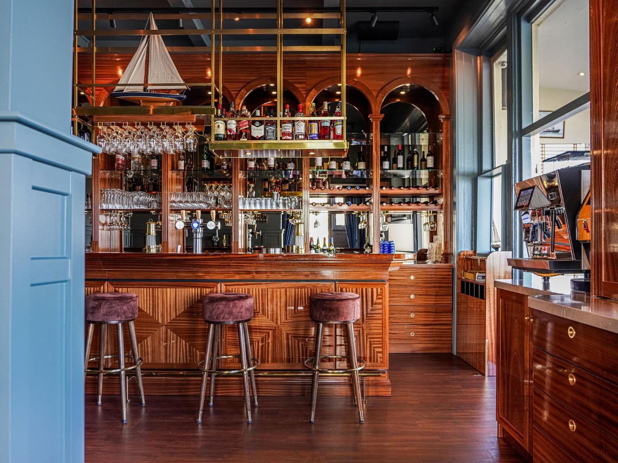 Boulevard Hotel Scheveningen 37/50