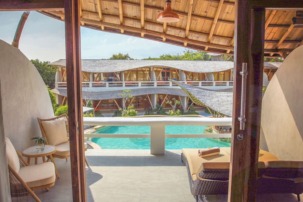 Pearl Sunset Resort 39/65