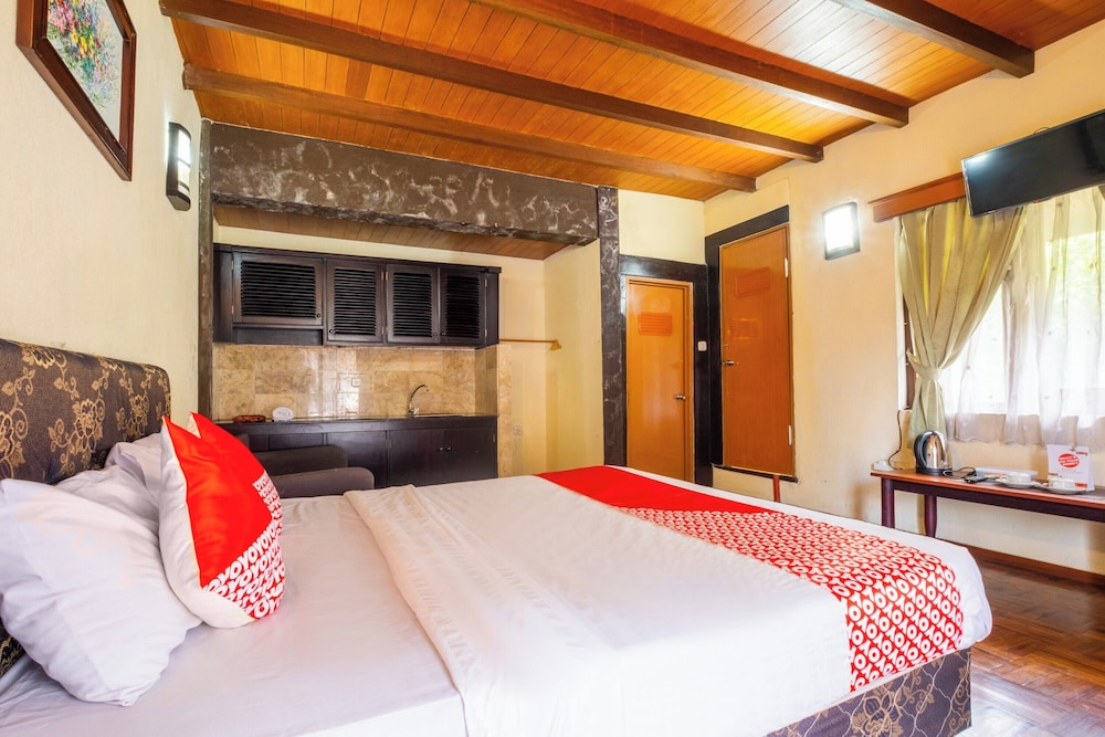 OYO 2640 Rumah Kayu Cottage Syariah 4/17
