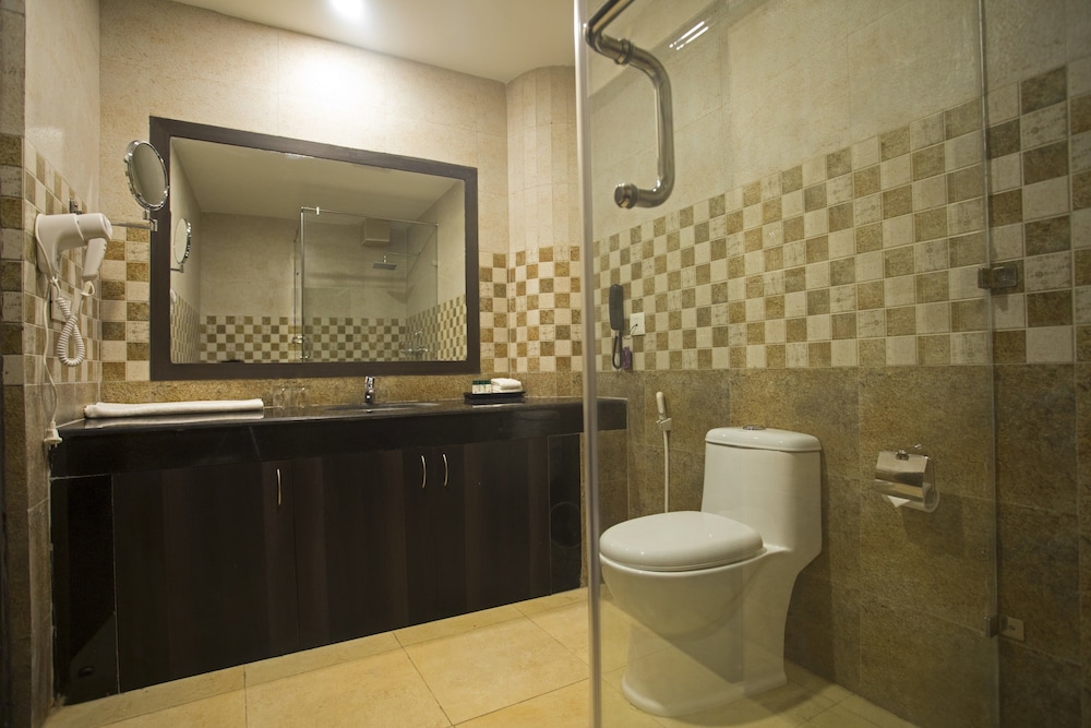 United Business Hotel 27/27