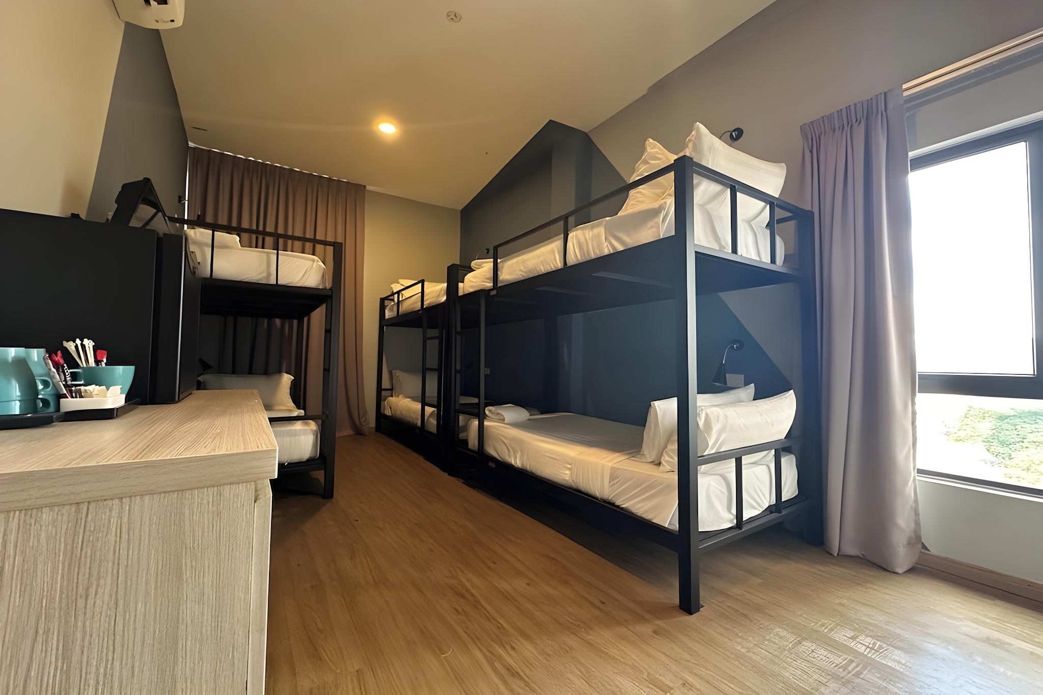 Executive, Suite, Single Bed, 2 Double Beds