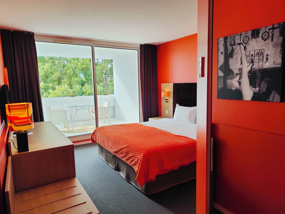 Pamela Hotel Cassis 28/75