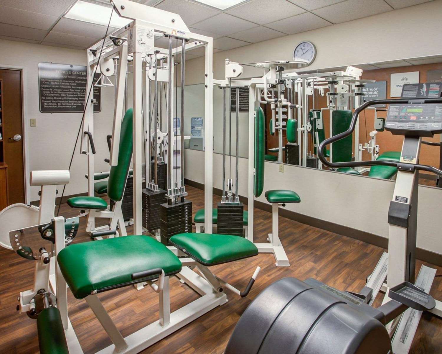 Comfort Suites Georgetown, KY 26/44