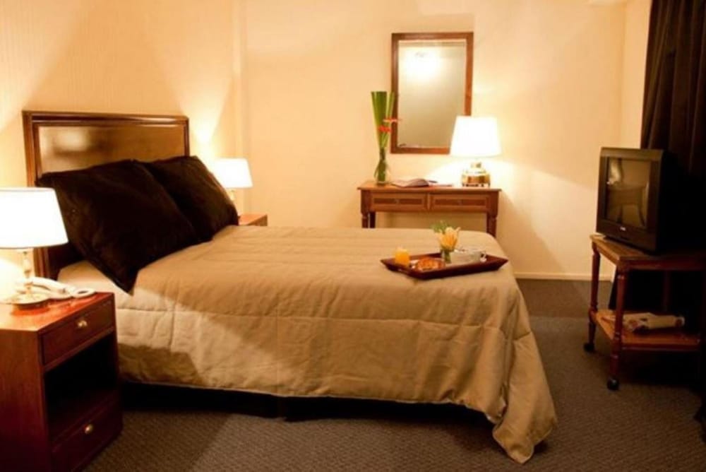 Hotel Centro Naval 6/36
