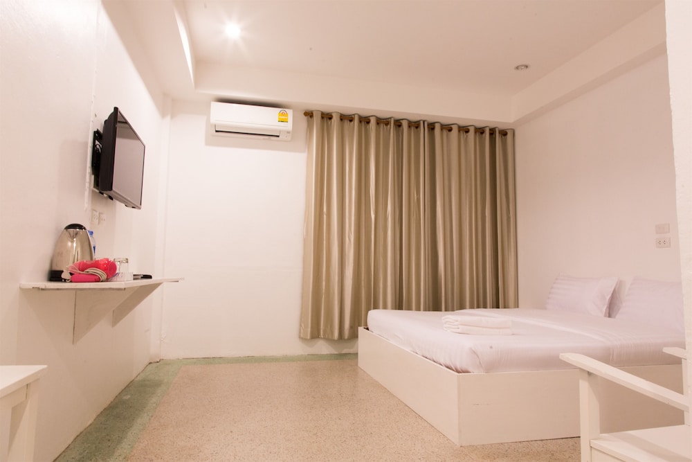 Chiangrai Hotel 12/37