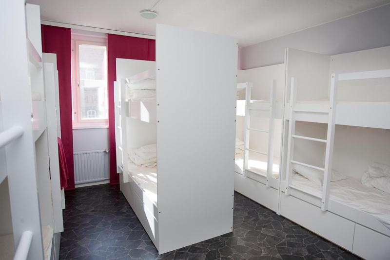 Mixed Dorm, 10 Beds