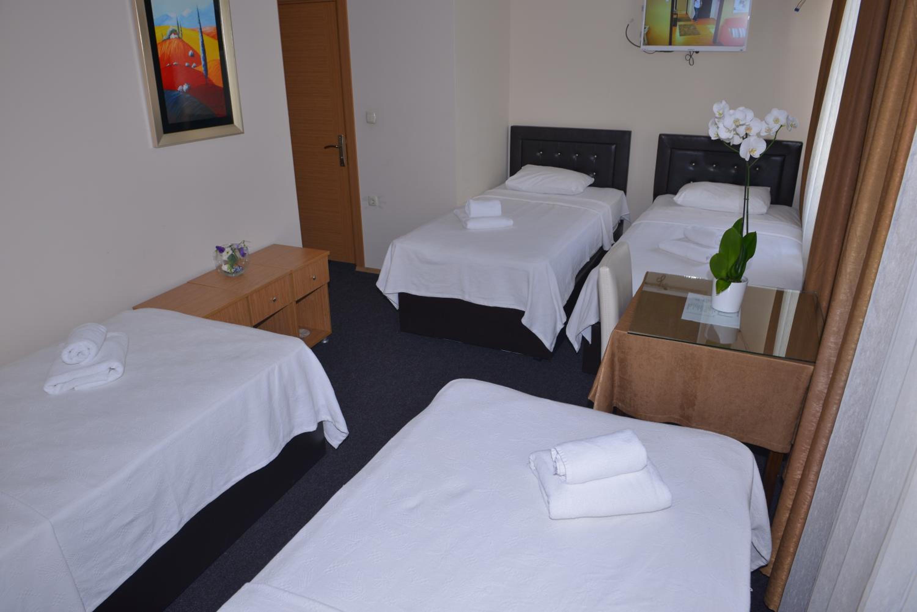 Hotel Kervan 26/50
