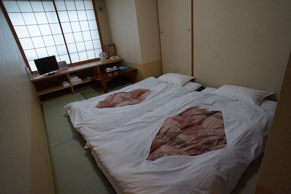 Annex Katsutaro Ryokan 9/29