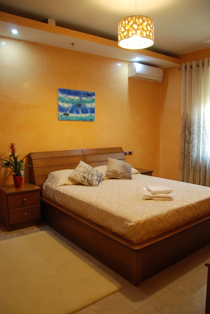 Gega Hotel 16/49