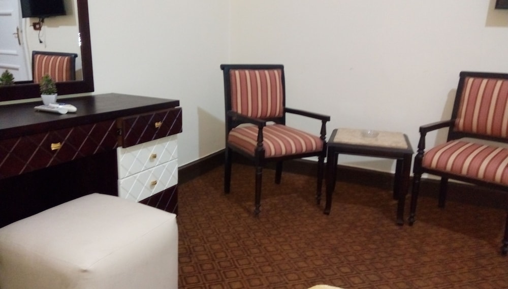 Cairo Paradise Hotel 32/50