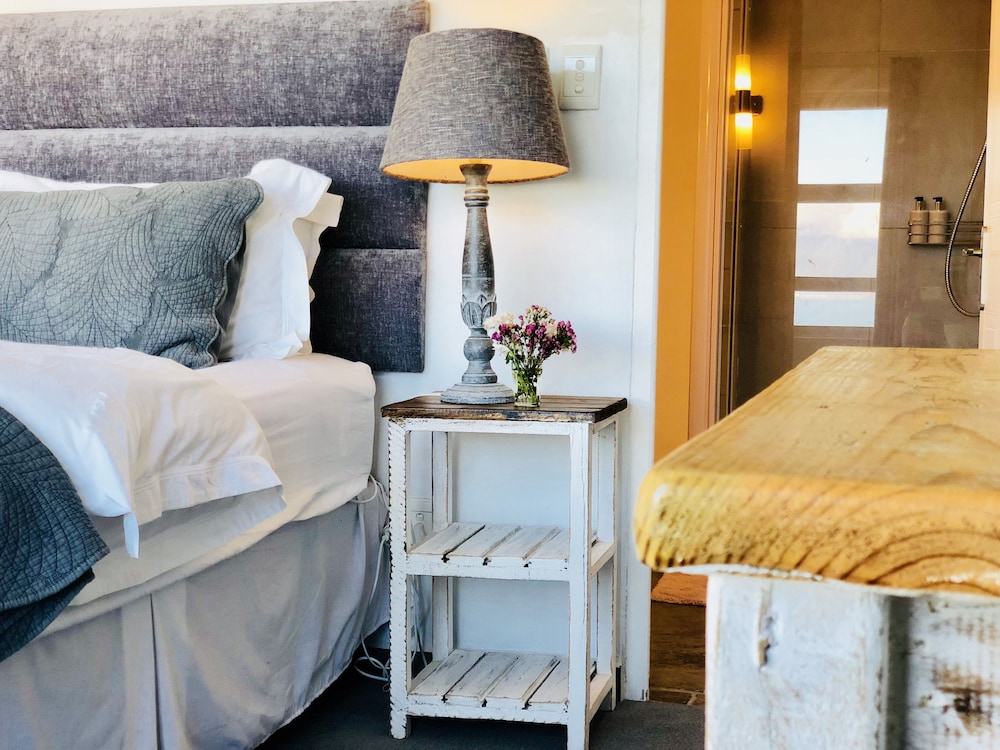 5 Options - Guest House 15/49