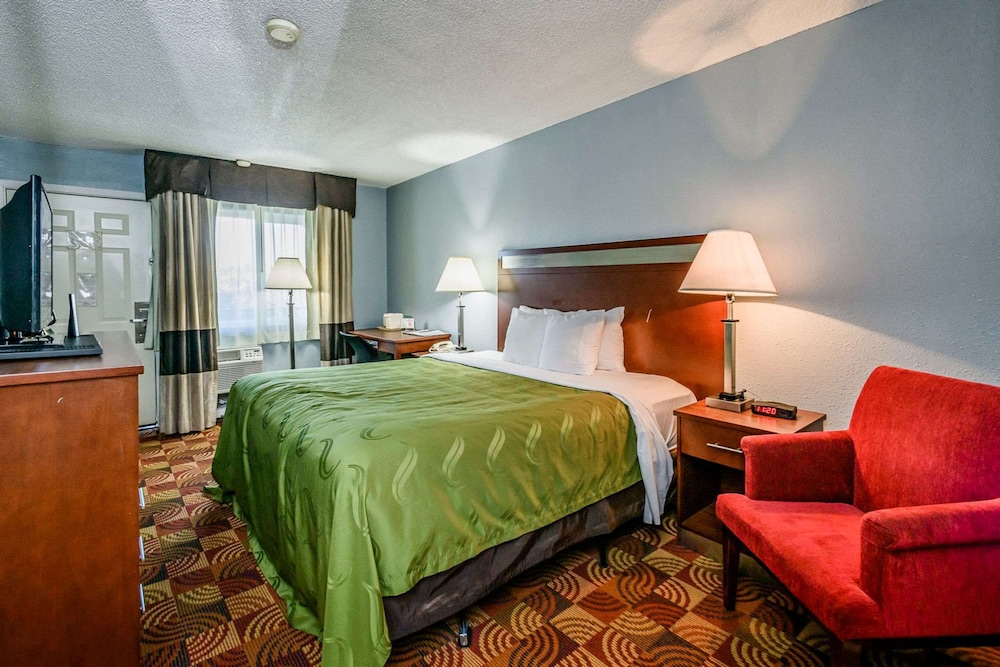 Quality Inn Redding Near I-5 28/51