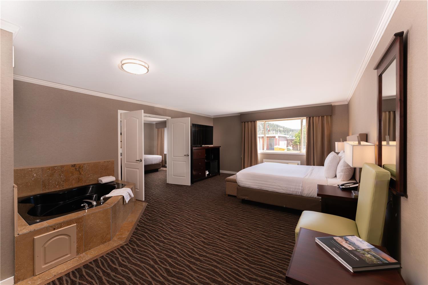Prestige Radium Hot Springs Resort, WorldHotels Crafted 15/34