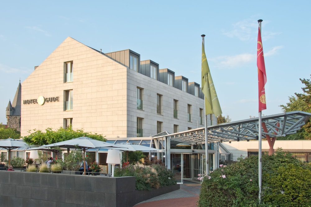 Hotel Gude 2/62