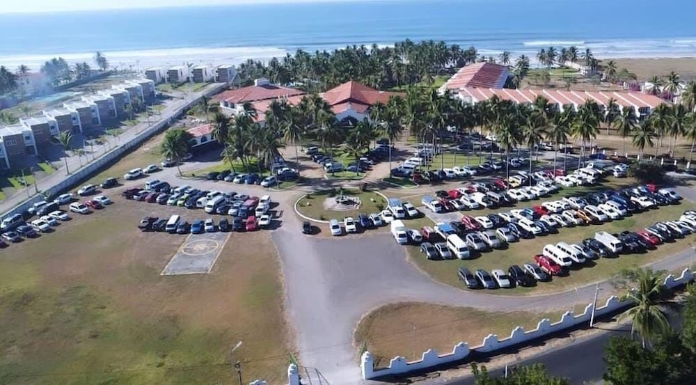 Hotel Tesoro Beach 4/50