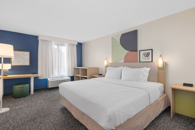 Spark by Hilton Fredericksburg Southpoint 13/38