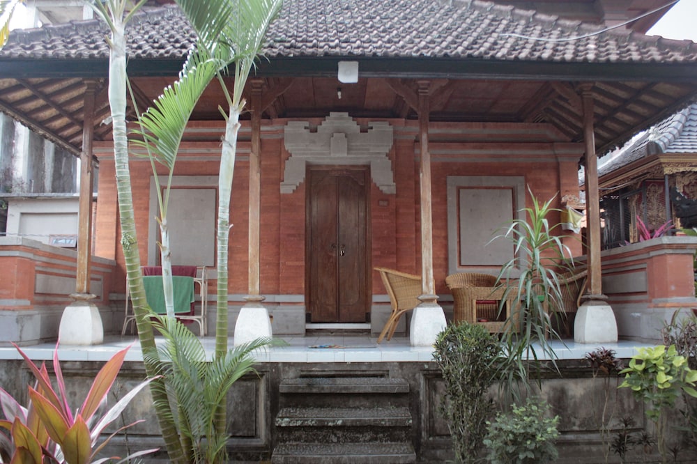 Argasoka Bungalows 16/77