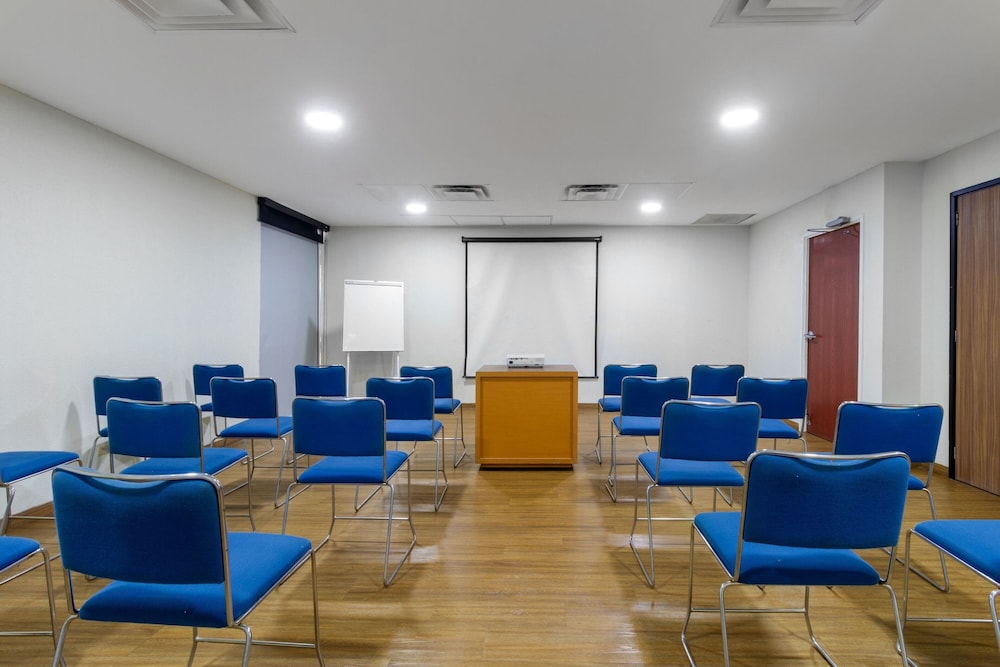 City Express by Marriott Tuxtla Gutierrez 51/58