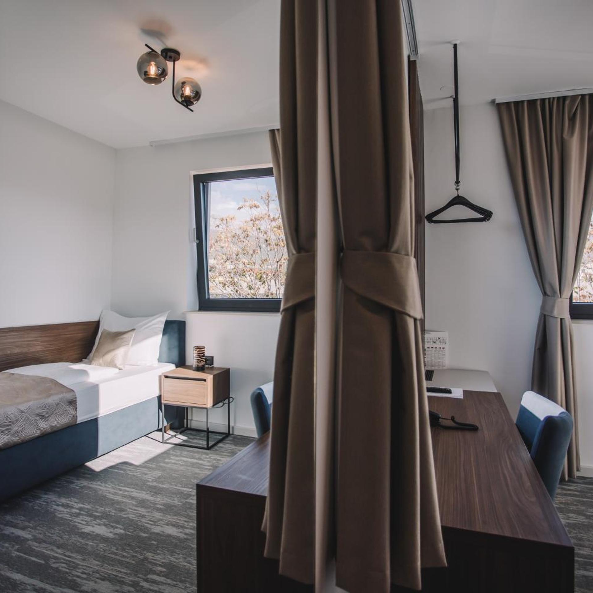 Hotel Batuda 43/50