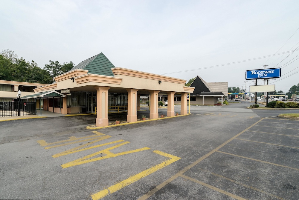 Rodeway Inn Newark - University Area 24/24
