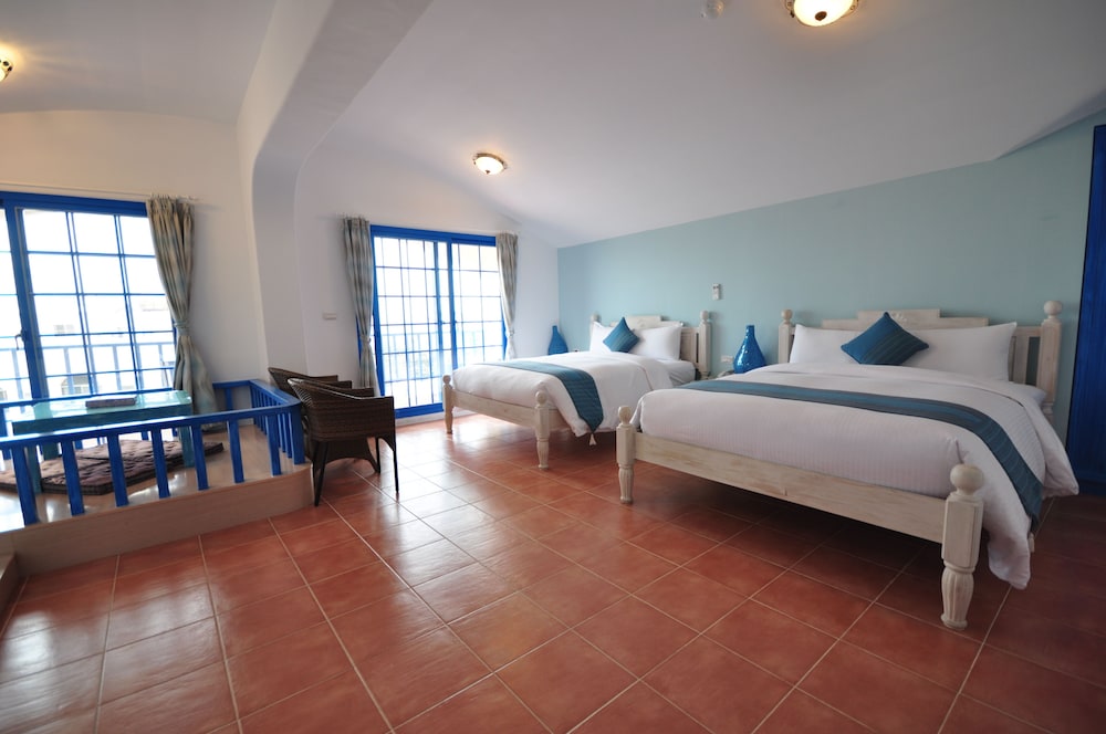 Greece Style Hotel 25/50
