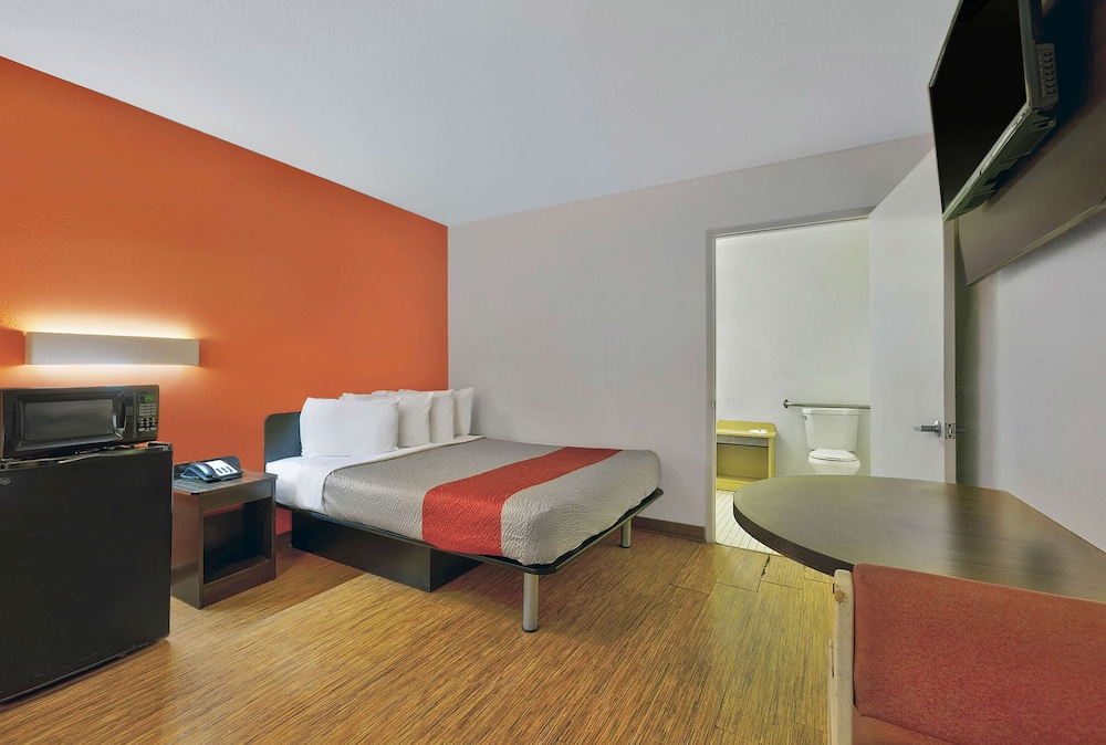 Motel6 Alamogordo, NM 36/59