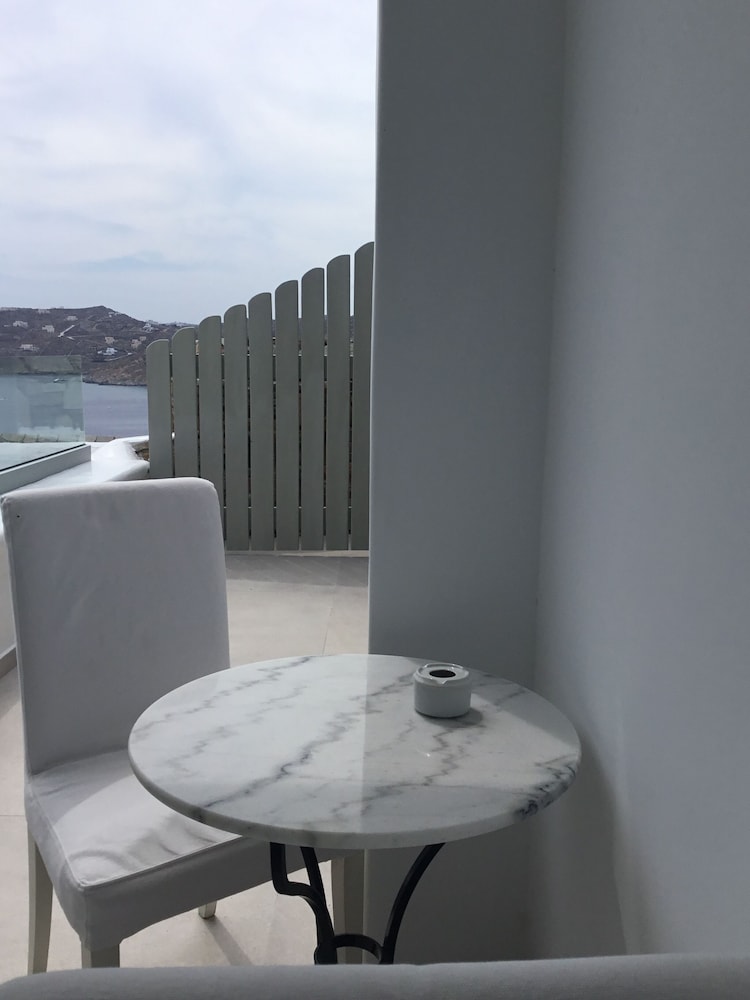 Smy Mykonos Suites Villas 40/50