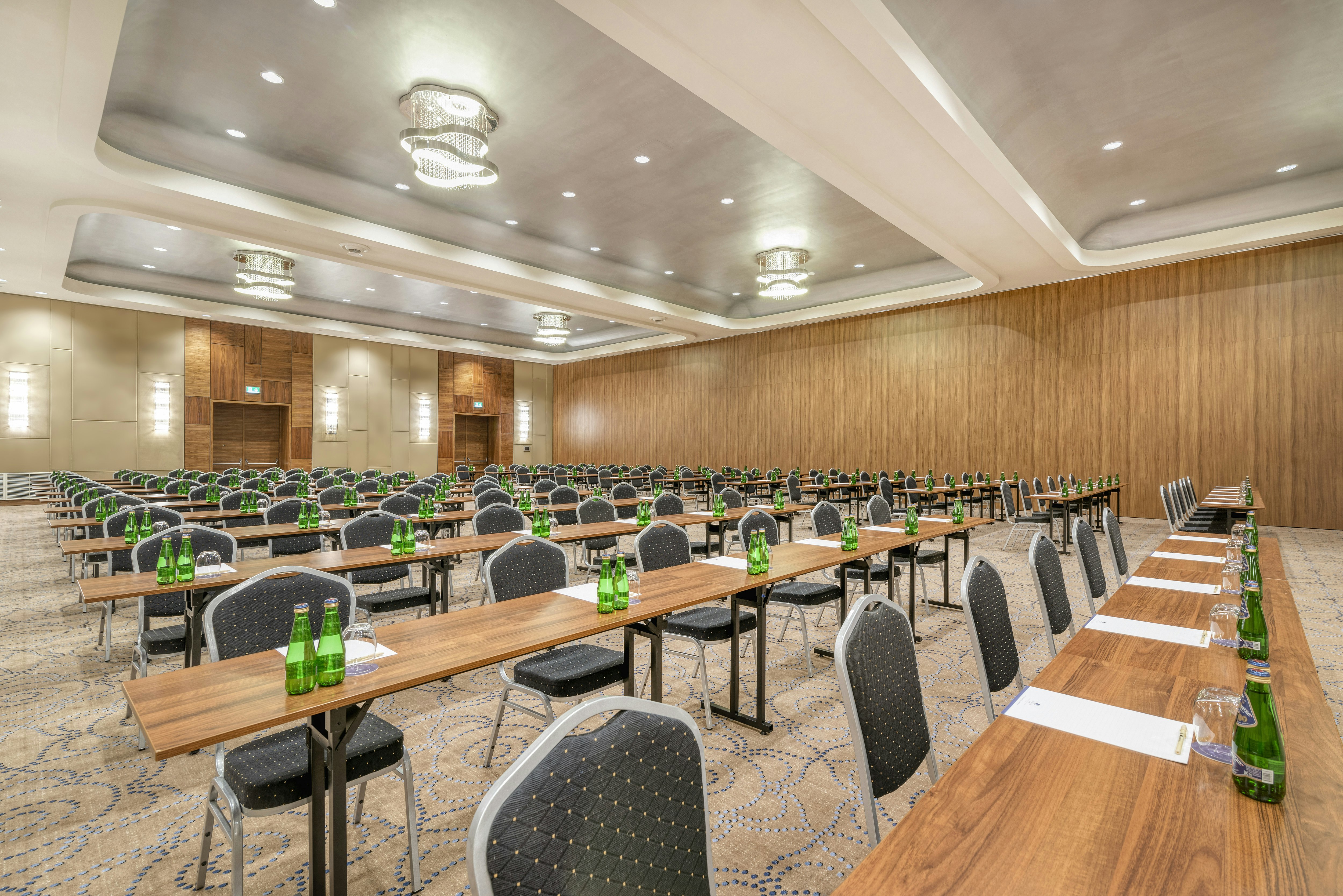 DoubleTree by Hilton Krakow Hotel & Convention Center 38/50