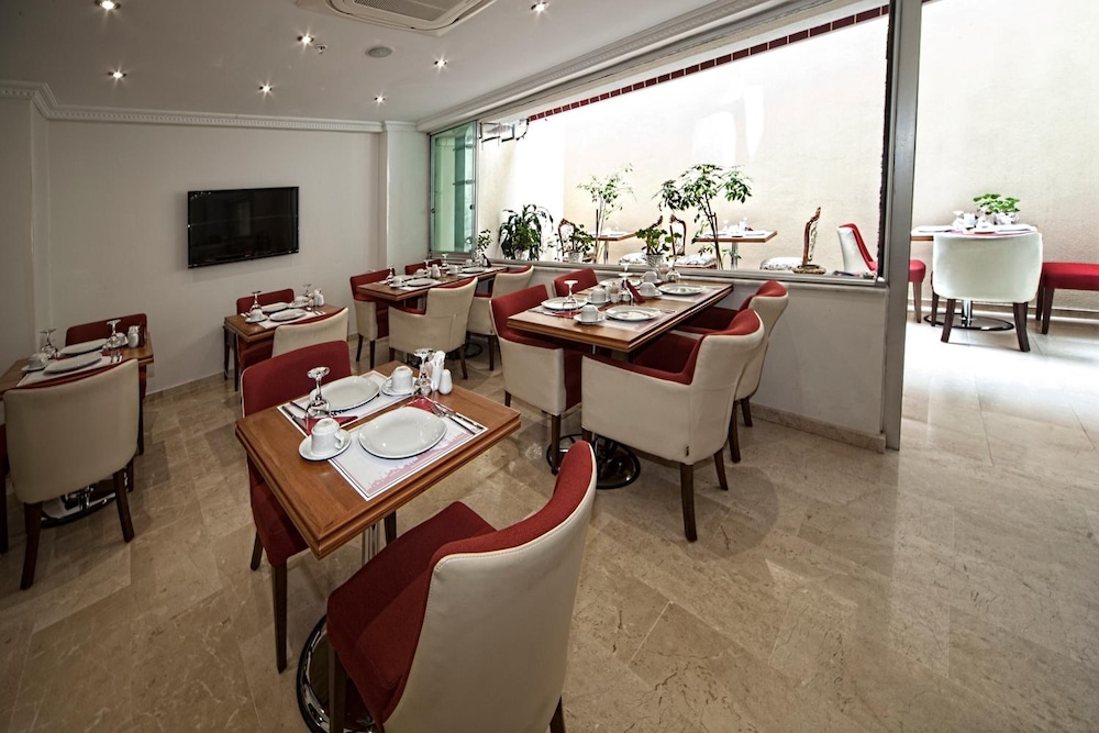 Istanbul Newcity Hotel 38/50