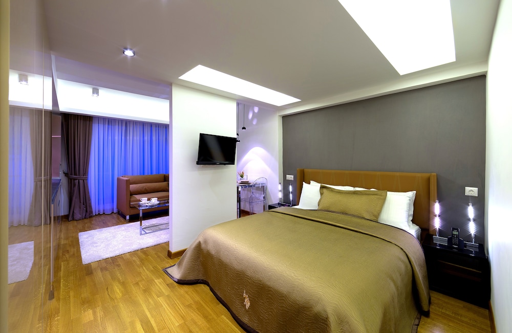 ECONOMY, DOUBLE BED