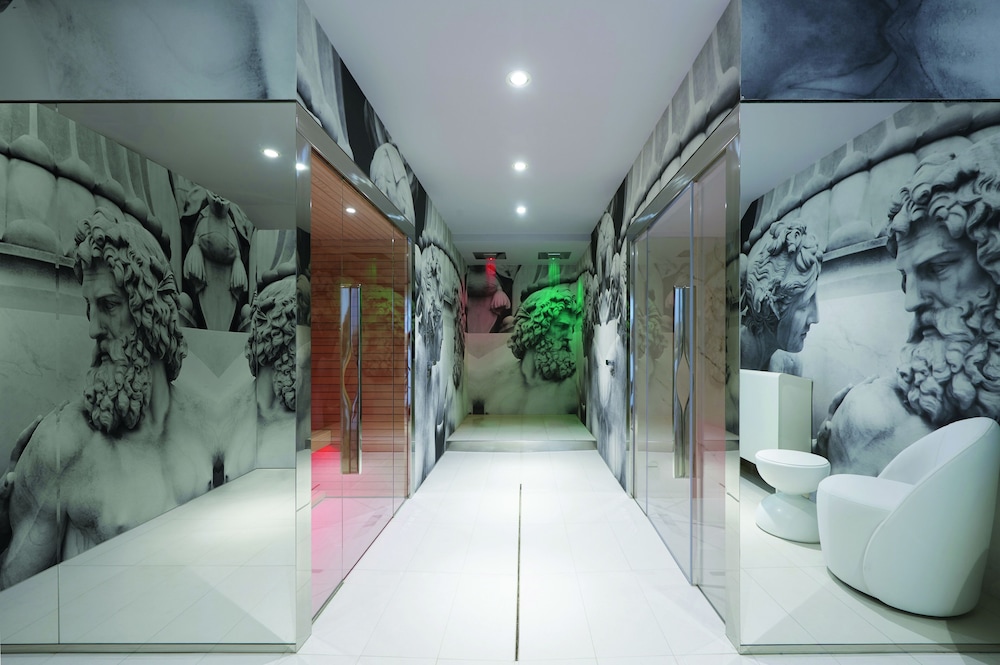 YouMe Design Place Hotel 33/43
