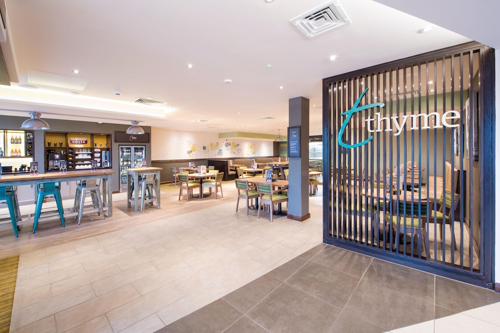 Premier Inn Basingstoke Town Centre 23/25