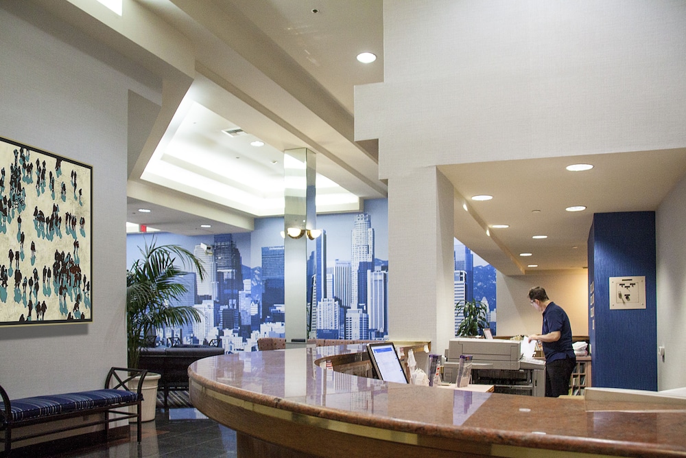 Kawada Hotel 11/40