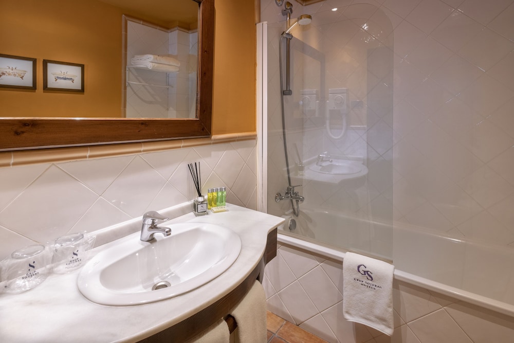 Gran Hotel Rey Don Jaime 18/70
