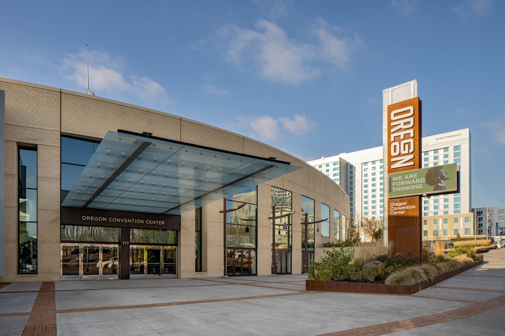 Hyatt Regency Portland At The Oregon Convention Center 58/66